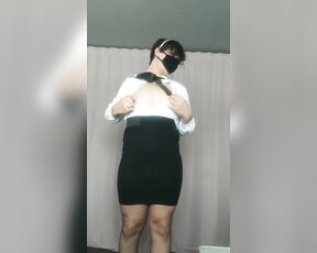 Queerbunnybabe aka queerbunnybabe - 04-16-2020 OnlyFans Video - Tits out sir, just as you asked  I know you like it when I make