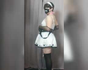 Queerbunnybabe aka queerbunnybabe - 04-21-2020 OnlyFans Video - I know this dress is cute but you know