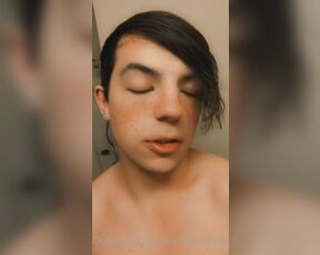 Queerbunnybabe aka queerbunnybabe - 08-01-2022 OnlyFans Video - Couple lil updates Looking forward to a new and improved Onlyfans experience for both of us_pm7u