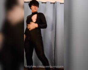 Queerbunnybabe aka queerbunnybabe - 12-04-2022 OnlyFans Video - This was too tight