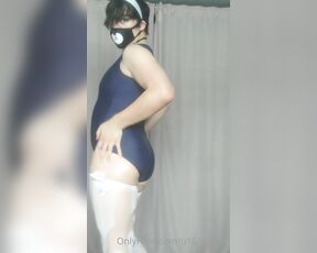 Queerbunnybabe aka queerbunnybabe - 05-03-2020 OnlyFans Video - Senpai were gonna get in trouble gt