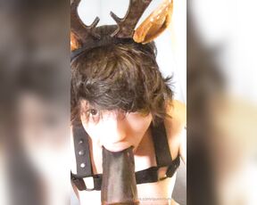 Queerbunnybabe aka queerbunnybabe - 12-28-2023 OnlyFans Video - Can I pull your sleigh tonight_q5f5