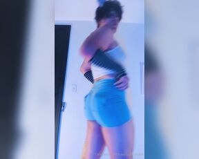 Queerbunnybabe aka queerbunnybabe - 11-10-2024 OnlyFans Video - Oops