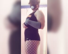 Queerbunnybabe aka queerbunnybabe - 07-05-2020 OnlyFans Video - You better believe theres an emo Pandora playlist on loop at Goth Femboy Hooters lmao