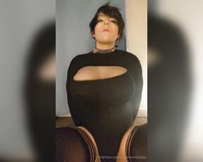 Queerbunnybabe aka queerbunnybabe - 02-06-2024 OnlyFans Video - Big tiddy goth gf