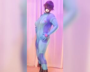 Queerbunnybabe aka queerbunnybabe - 07-20-2020 OnlyFans Video - Guys I dont think this outfit fits right, like it ripped when I tried to zip