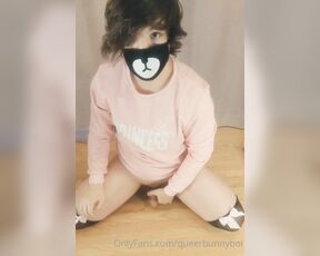 Queerbunnybabe aka queerbunnybabe - 09-01-2020 OnlyFans Video - Daddys little girl was all pent up  Isnt this cumshot just adorable