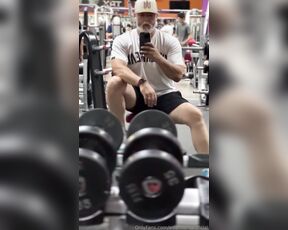 Edgar Armenta aka edarmentaoficial - 07-12-2024 OnlyFans Video - Daddy a vuelto al Gym