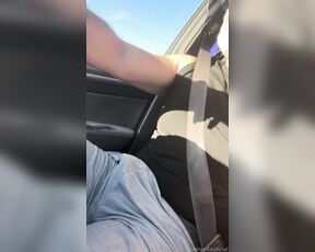 Edgar Armenta aka edarmentaoficial - 02-06-2024 OnlyFans Video - Disfrutas divirtiéndote traviesamente en el auto A good passenger always suck daddys cock while driving