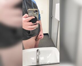 Femboy Thustin aka thustin69 - 05-31-2023 OnlyFans Video - Edging at work is so fun_u6yt