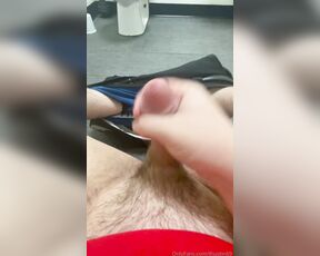 Femboy Thustin aka thustin69 - 01-10-2024 OnlyFans Video - Can someone come to my Job and ride me