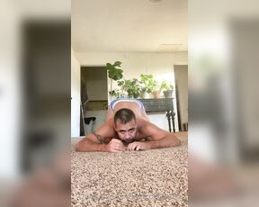 Franco Nunez aka franconunezxxx - 07-14-2021 OnlyFans Video - Trying to do hands stands after the shower