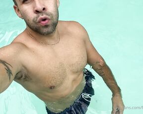 Franco Nunez aka franconunezxxx - 08-29-2020 OnlyFans Video - Come get with me at the pool Im all alone