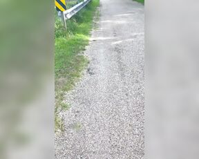 Joe Stone aka joe_stone88 - 07-31-2022 OnlyFans Video - A little blow job in the middle of the road after our float trip