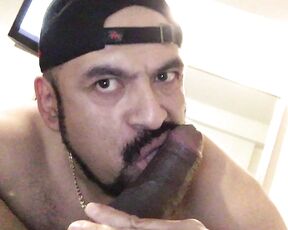 Heriberto Power Bottom aka heribertopowerbottom - 01-04-2020 OnlyFans Video - Chupando más verga