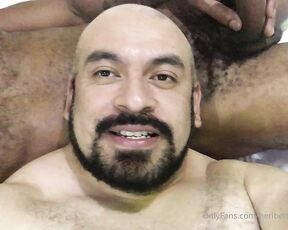 Heriberto Power Bottom aka heribertopowerbottom - 05-07-2022 OnlyFans Video - Un machote guapo me sigue cogiendo