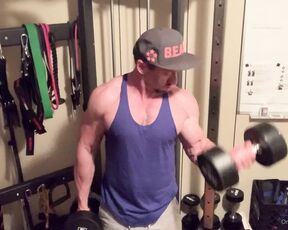 Muscled Madison aka cmadison - 04-10-2020 OnlyFans Video - Biceps