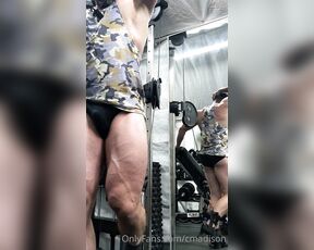 Muscled Madison aka cmadison - 04-17-2022 OnlyFans Video - Quad extensions, some dick at the end