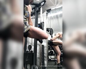 Muscled Madison aka cmadison - 04-17-2022 OnlyFans Video - Quad extensions, some dick at the end