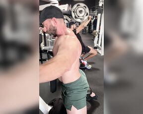 Muscled Madison aka cmadison - 12-08-2024 OnlyFans Video - Thought Id give you a 360 view