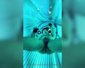 Lawson James aka lawsonjamesxxx - 12-08-2021 OnlyFans Video - Little tanning session fun