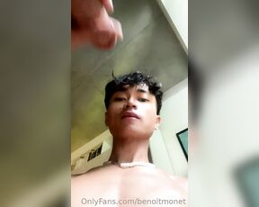 Benoit Monet aka benoitmonet - 08-15-2023 OnlyFans Video - Sucking big dick is one of my fave thing to do_ksb3