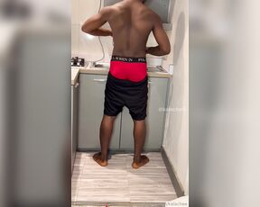 KALACHE aka kalachee - 09-28-2023 OnlyFans Video - My roommate kept walking around in front of me with red boxers