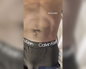 KALACHE aka kalachee - 07-05-2024 OnlyFans Video - Its been a long time since I last saw my old boy so he came to