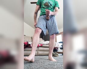 Hungoakland aka hungoakland OnlyFans - Afternoon edging with a huge cumshot at 430 18) It may be time for me to shave