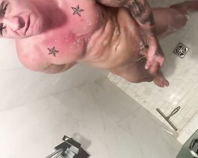 JJ Knight aka jjknightxxx OnlyFans - Who wants to cum join me in the shower