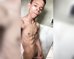 Rodrigo aka soyrodrgo19cm - 09-12-2023 OnlyFans Video - Rica paja quieres