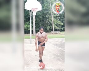 Unforgettable Trophy aka unforgettable_trophy - 08-04-2024 OnlyFans Video - Naked Ball with Me or Nah