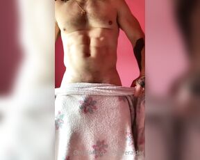 Steve Raider aka steveraider - 06-01-2021 OnlyFans Video - After shower  games for my piggies  best piggies of this world