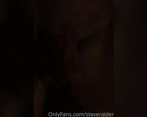 Steve Raider aka steveraider - 07-26-2021 OnlyFans Video - Was walking from my room to the kitchen so I can get an ice tea from