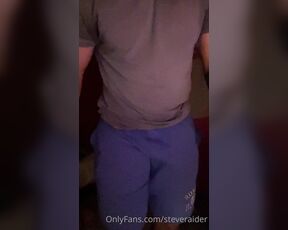 Steve Raider aka steveraider - 10-22-2022 OnlyFans Video - After a killer legs session , some check out for my piggies to see  happy