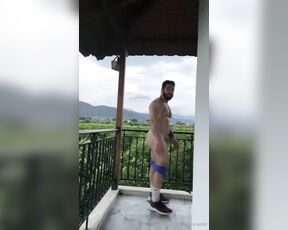 Steve Raider aka steveraider - 09-08-2023 OnlyFans Video - Enjoying the view