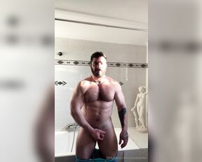 Steve Raider aka steveraider - 04-07-2024 OnlyFans Video - Who can take a good sweaty dick Smells perfect by the way