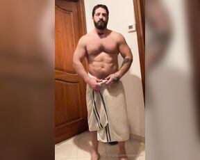 Steve Raider aka steveraider - 11-16-2024 OnlyFans Video - After a long day a long shower , need to dry up well