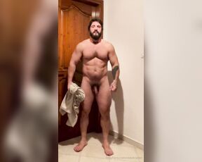 Steve Raider aka steveraider - 11-26-2024 OnlyFans Video - Who wants to dry me off after a good shower