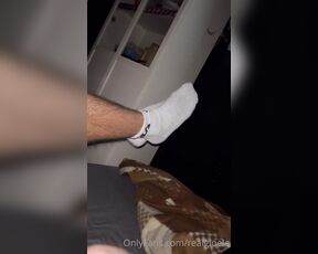 RealGioele aka realgioele - 11-12-2022 OnlyFans Video - Qualcuno ha detto PIEDI Bhe,per gli amanti di questa adorabile parte del corpo oggi ti