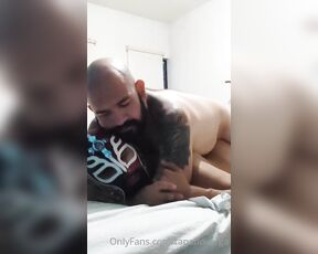 TapatioVergaGruesa aka tapatioverga - 09-10-2022 OnlyFans Video - Machito de barba y culo grande tragoncito de verga