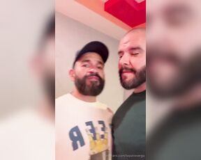 TapatioVergaGruesa aka tapatioverga - 06-17-2024 OnlyFans Video - Sesión intensa de sexo y travesuras