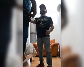 TapatioVergaGruesa aka tapatioverga - 07-18-2024 OnlyFans Video - La visita desde el extranjero