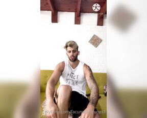 Facundo Antunes aka facundoantunes1 - 01-14-2021 OnlyFans Video - RETOS CALIENTES Hoy les traigo nuevamente esta serie que tanto les excito Esta vez mas picante