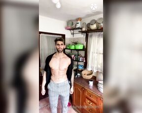 Facundo Antunes aka facundoantunes1 - 04-06-2021 OnlyFans Video - Llegaba tarde al trabajo  cuando recibo una llamada de mi jefe para que me apurara