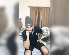 Facundo Antunes aka facundoantunes1 - 06-11-2021 OnlyFans Video - Termino de trabajar  y llamo a mi amigo para juntarnos a hacer algo en la