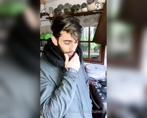 Facundo Antunes aka facundoantunes1 - 06-22-2021 OnlyFans Video - Bienvenidos nuevamente a la Cocina Hot en esta clase de Facu Cocina cada vez que eche