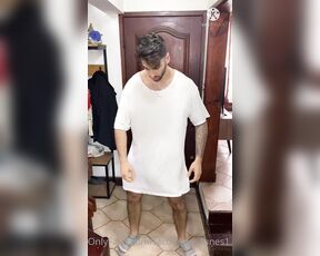 Facundo Antunes aka facundoantunes1 - 08-29-2021 OnlyFans Video - Estaba por salir y recordé que no me había puesto el pantalón , Momento Perfecto para