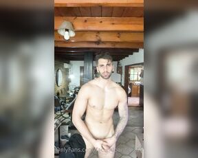 Facundo Antunes aka facundoantunes1 - 08-07-2021 OnlyFans Video - Llegue del gimnasio con mucha energía  pensando si les gusta como me quedan los pelitos