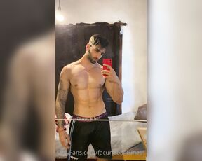 Facundo Antunes aka facundoantunes1 - 11-14-2021 OnlyFans Video - Extrañabas ver mi pija verdad putito  mi gran verga está como loca por cojerte el